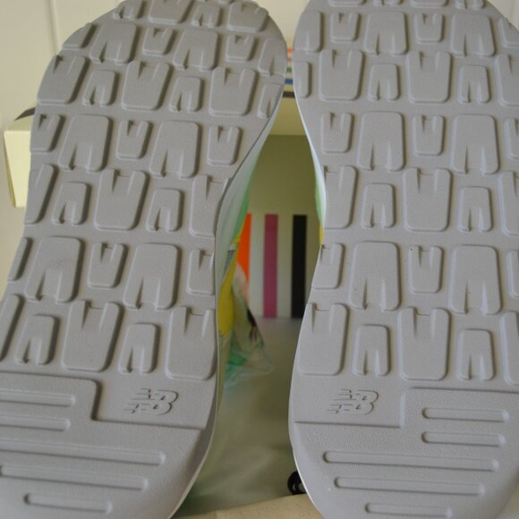 NB/STAUD  MENS M5740SQ RUNNING COURSE SHOES- NEW WITH A BOX - Picture 11 of 12